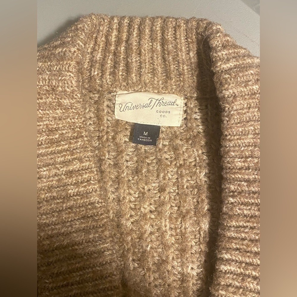 Universal Thread Brown/Tan Long Sleeve Button Up Oversized Chunky Knit Sweater - Picture 5 of 9